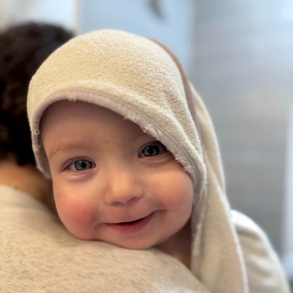 ⭐️WE ARE NOT ALONE💫 - Picture 10 of 10